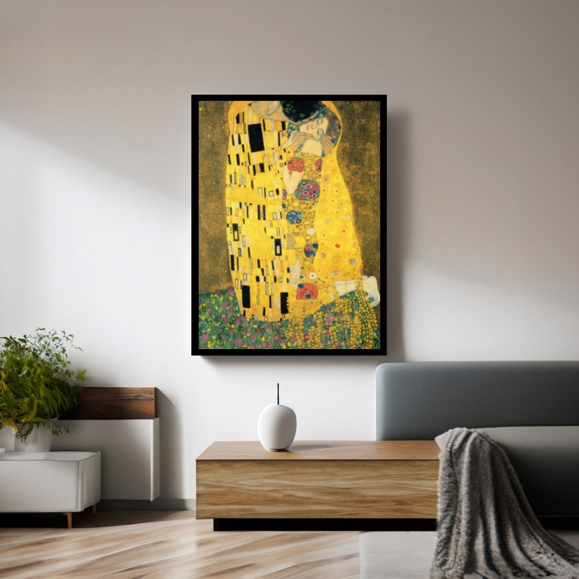 Gustav Klimt - The Kiss Canvas Wall Art Print on Canvas - Y Canvas