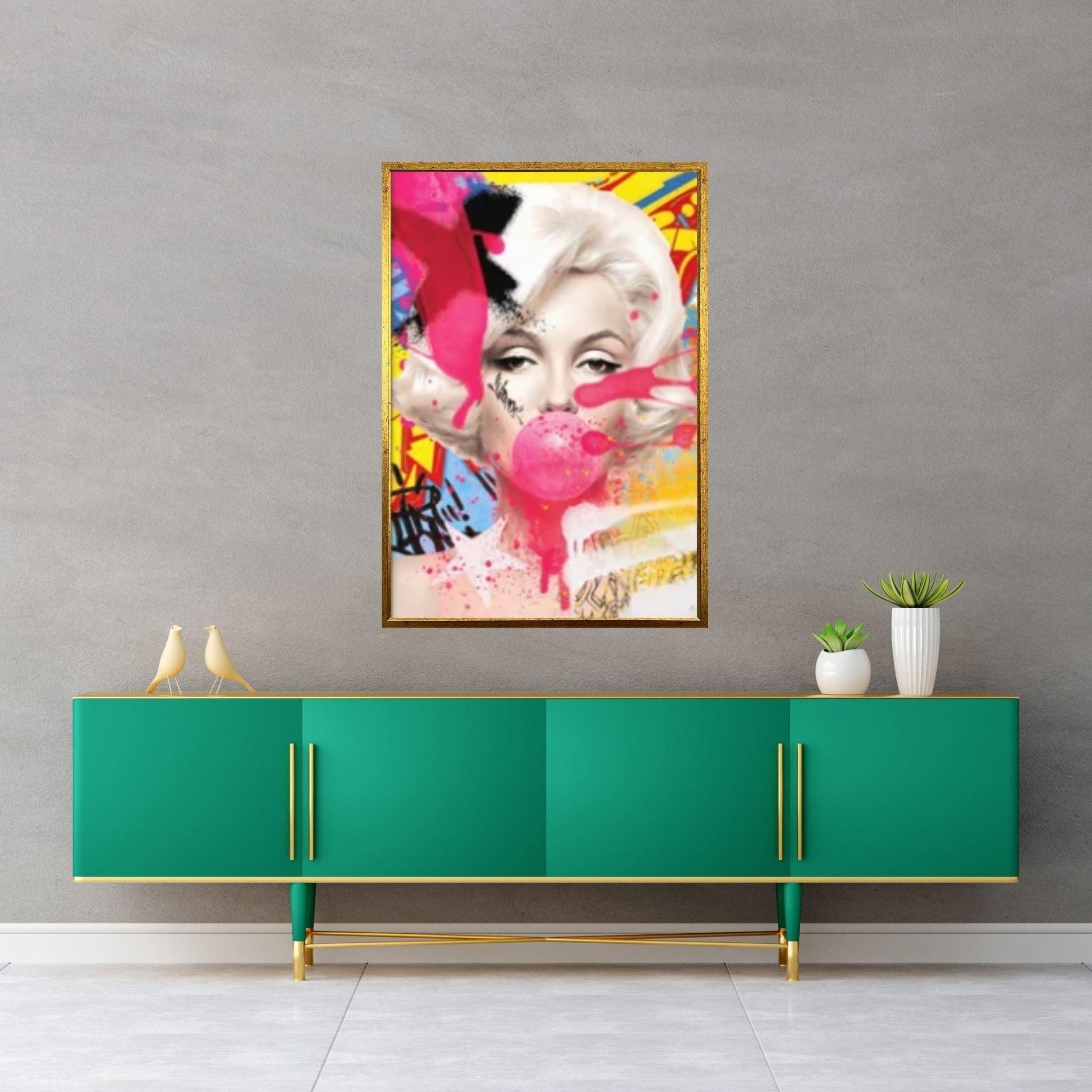 Marilyn Monroe Wall Art Canvas / Monroe Pink Bubble Gum Art Poster Wall Art - Y Canvas