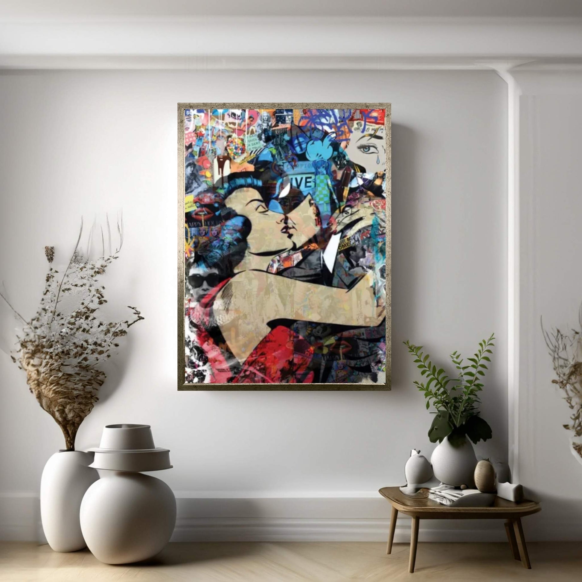 Superhero Kiss Canvas Wall Art - Y Canvas